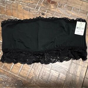 NWT Victoria’s Secret black bandeau bra medium